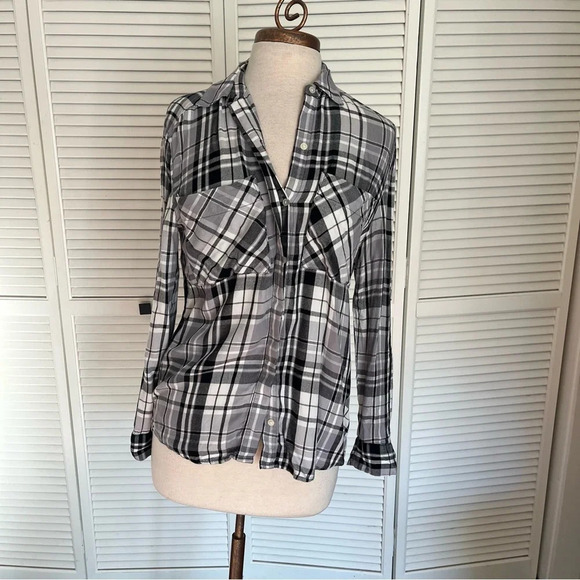 Express flannel plaid shirt button front black white gray oversized XS - Picture 1 of 10